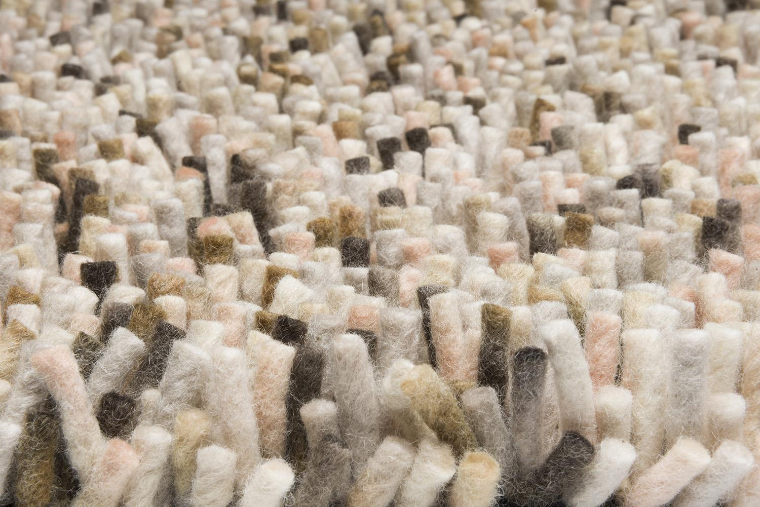 Dywan shaggy wełniany Shaggy Rocks 250x300cm nowoczesny do salonu brązowy Carpets&More