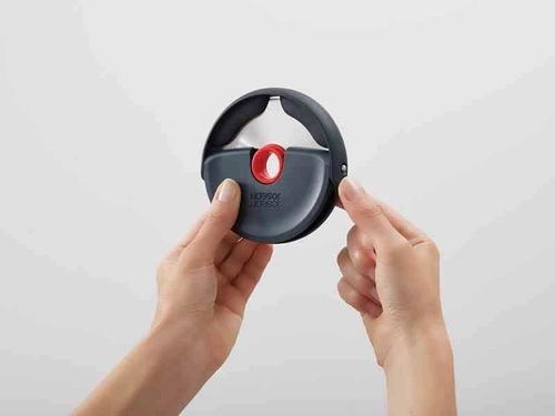 Joseph Joseph DISC nóż do pizzy z osłonką silikonową nowoczesny grafitowy