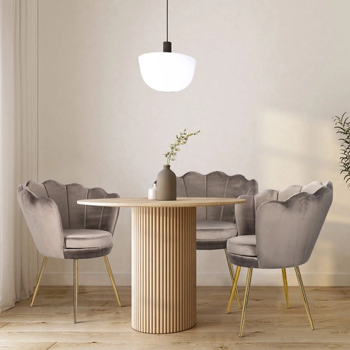 Krzesło welurowe muszelka Florencja Intesi różowe ze złotymi nogami do salonu i toaletki