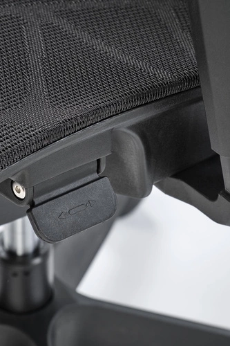 Fotel biurowy ergonomiczny Dolva czarny siatkowy obrotowy z zagłówkiem i podłokietnikami do biura