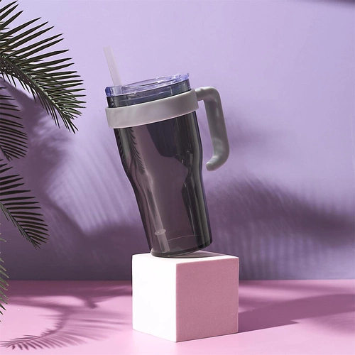 Kubek termiczny Mini Miami Intesi 600 ml nowoczesny szary do kawy i herbaty na wynos