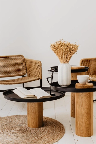 Stolik kawowy okrągły TYK NORDIFRA dębowy z czarnym stalowym blatem nowoczesny do salonu
