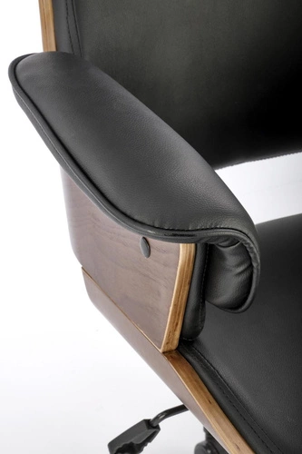 Fotel biurowy ergonomiczny Berw czarny skórzany obrotowy z zagłówkiem Intesi do biura