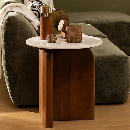 Stolik kawowy okrągły Nanda biały marmur i drewno mango nowoczesny do salonu