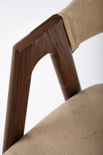 Krzesło tapicerowane Island beżowe z podłokietnikami do jadalni nowoczesne skandynawskie Intesi