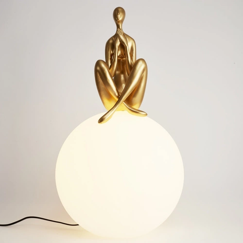 Lampa stołowa WOMAN-3 glamour biała i złota do salonu i sypialni Step into Design 62 cm