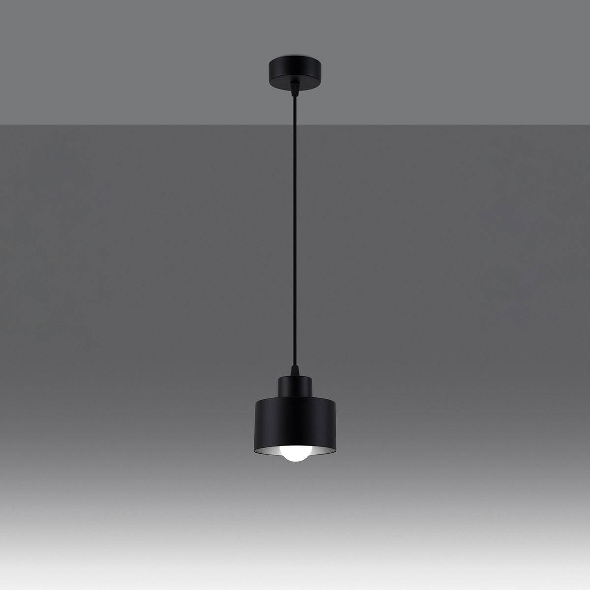 Lampa wisząca SAVAR 1 czarna nowoczesna regulowana metalowa do salonu i kuchni