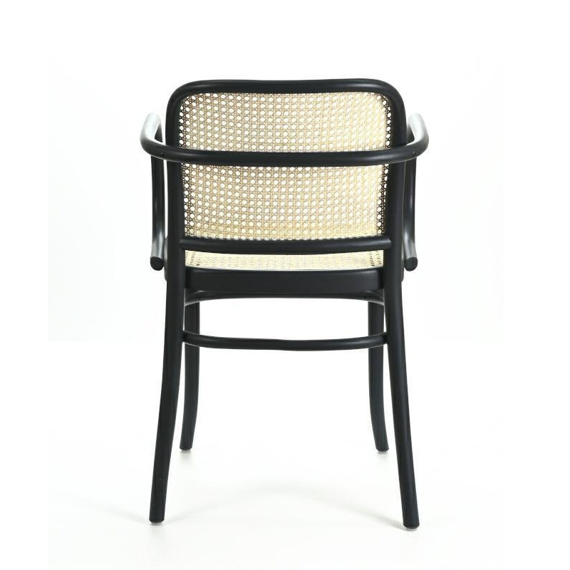 Krzesło z podłokietnikami Fameg B-811 retro tapicerowane do jadalni i salonu personalizowane