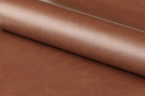 Krzesło do jadalni Oregon Actona tapicerowane ekoskóra brązowe na czarnych płozach nowoczesne