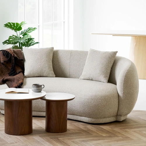 Sofa Hawkes 2,5-osobowa piaskowa nowoczesna do salonu House Nordic