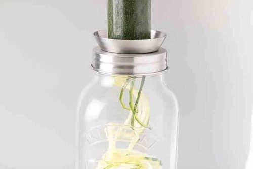 Słoik z tarką-spirala do warzyw KILNER