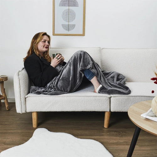 Intesi szary ciepły koc polarowy z kieszenią na stopy 127x178 na kanapę