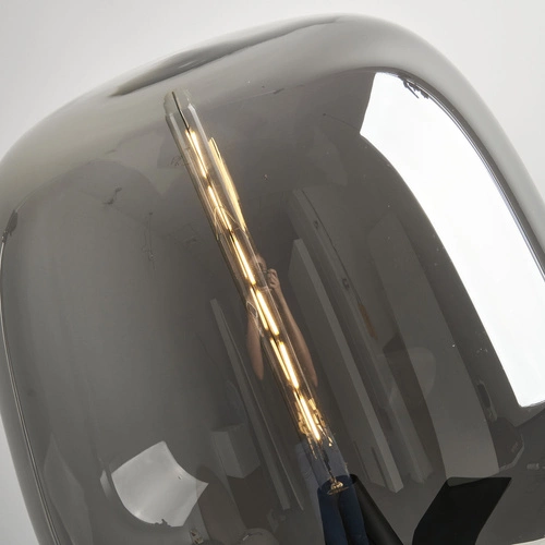 Nowoczesna czarna lampa stołowa FATA z przydymionym szkłem do salonu lub sypialni 46 cm Step into Design