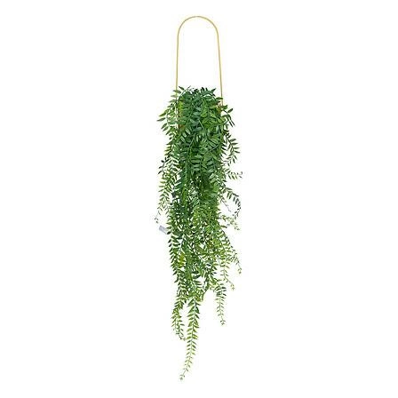 Sztuczna roślina paproć 82cm w wiszącej   złotej donicy