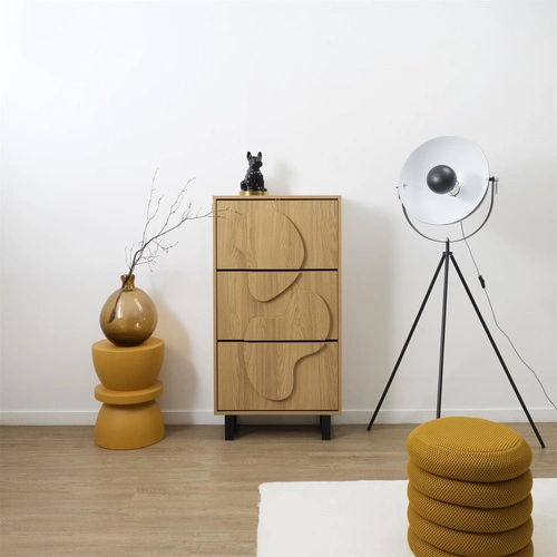 Szafka na buty Calypso Intesi wysoka boho dąb z czarną podstawą i zdobionym frontem do przedpokoju