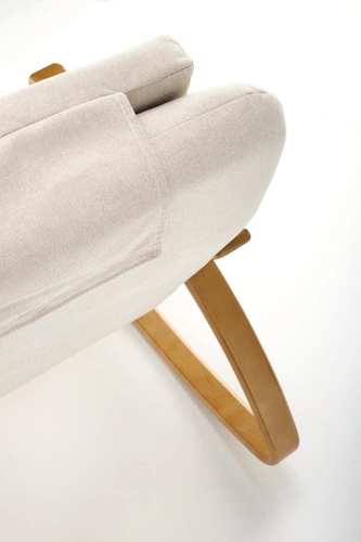 Fotel bujany Grenville beżowy do salonu nowoczesny na drewnianych biegunach tapicerowany