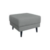 Pufa Lara szara tapicerowana na drewnianych nogach do salonu w stylu skandynawskim 60x46 cm Intesi