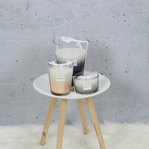 Świeca zapachowa bursztyn w szklanym szarym wazonie Intesi dekoracyjna na prezent