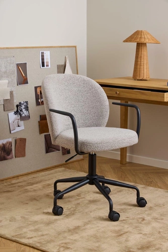 Fotel biurowy ergonomiczny Patricia Monza 60 beżowy bouclé obrotowy z podłokietnikami do biura