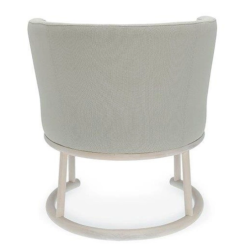 Fotel wypoczynkowy Likewise FAMEG tapicerowany na płozach do salonu nowoczesny bukowy