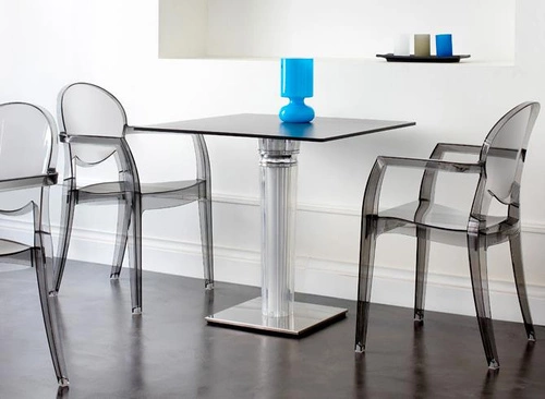 Krzesło Igloo SCAB Design dymione nowoczesne do jadalni i kuchni z podłokietnikami sztaplowane