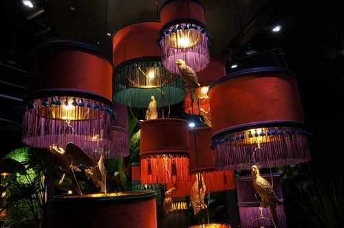 Lampa wisząca Martin N 2 Las Plumas welurowa z frędzlami do salonu 45cm boho