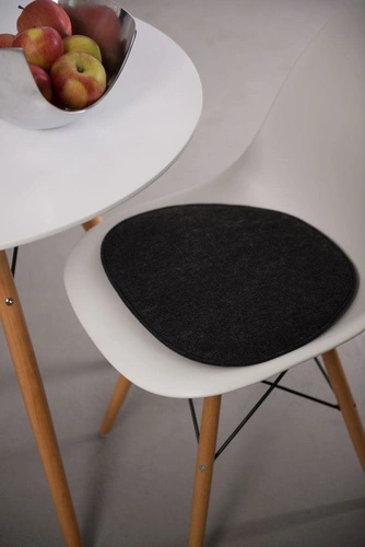 Poduszka na krzesło filcowa Intesi Side Chair szary ciemny do jadalni 36x41
