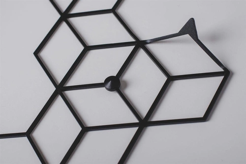 Nowoczesny wieszak ścienny metalowy Stiga XL Black do przedpokoju czarny Polyhedra 97 cm