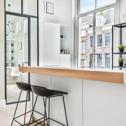 Hoker Molly czarny nowoczesny z oparciem do kuchni i wyspy 66 cm Intesi