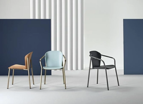 Krzesło drewniane do jadalni FINN SCAB Design nowoczesne szare na metalowych nogach sztaplowane