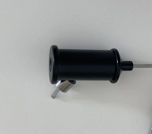 Lampa sufitowa LED NEW AGE czarna 120 cm regulowana do salonu i nad wyspę