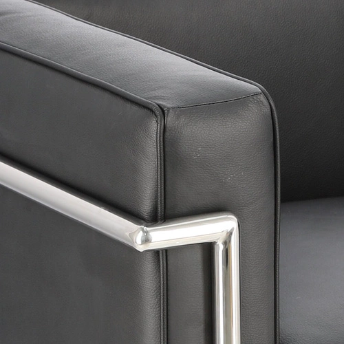 Fotel wypoczynkowy Kubik czarna skóra naturalna nowoczesny do salonu inspirowany LC2