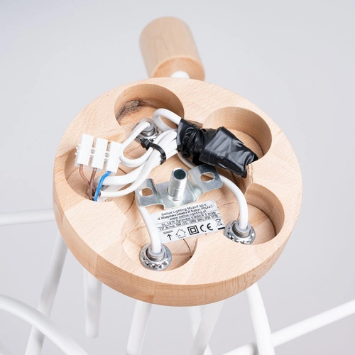 Żyrandol sufitowy EMBER 5 biały minimalistyczny z drewnem do salonu i jadalni 61 cm