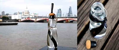  Butelka na wodę EAU GOOD z aktywnym węglem w pokrowcu BB niebieski