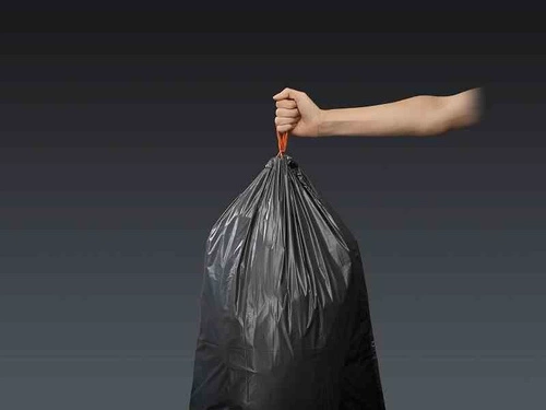 Kosz na śmieci do kuchni Joseph Joseph stalowy 30l z systemem zgniatania i filtrem