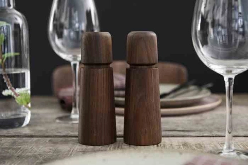 CG-Młynek drewniany 17cm, orzech włoski,