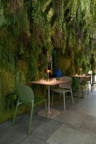 Krzesło ogrodowe z tworzywa sztucznego Hug SCAB Design oliwkowe sztaplowane łatwe czyszczenie