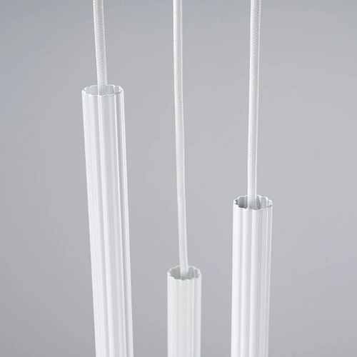 Nowoczesna biała lampa wisząca ARCHE 3P regulowana do salonu i nad stół 3-punktowa