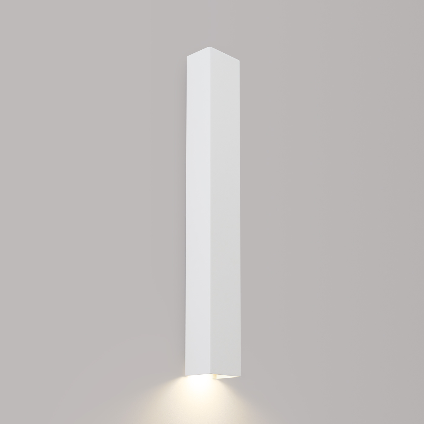 Kinkiet ścienny FREYA 60 biały nowoczesny stalowy do salonu sypialni kuchni jadalni Thoro