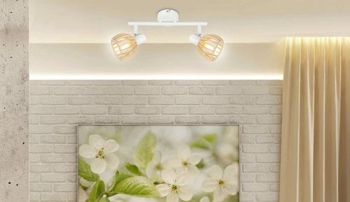 Nowoczesna lampa sufitowa Atarri biało-drewniana regulowana do salonu i sypialni 2-punktowa