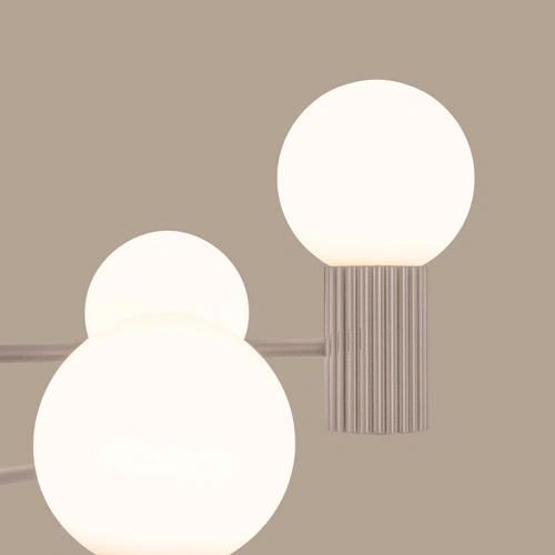 Nowoczesny żyrandol HALO 6 beżowy do salonu i jadalni z kulistymi kloszami szklanymi