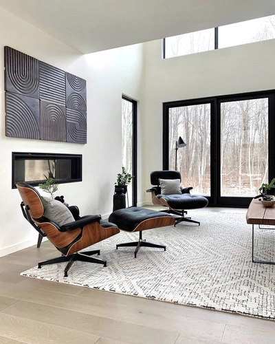 Fotel wypoczynkowy Vip skórzany czarny obrotowy nowoczesny do salonu inspirowany Lounge Chair