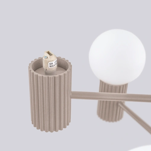 Nowoczesny żyrandol HALO 6 beżowy do salonu i jadalni z kulistymi kloszami szklanymi