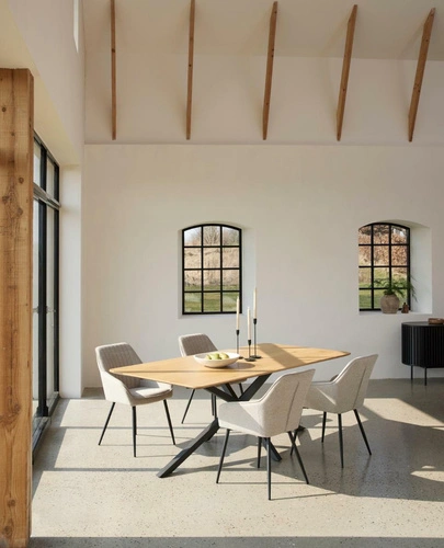 Krzesło Nolan do jadalni tapicerowane z podłokietnikami piaskowe