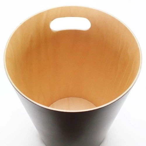 Kosz na śmieci biurowy drewniany Woodrow Umbra szary 7,5L nowoczesny do biura