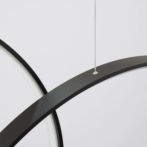 Nowoczesna lampa wisząca LED RIO 3 czarna do salonu i jadalni 3-punktowa Thoro