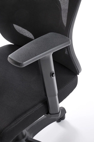 Fotel biurowy ergonomiczny Trunk czarny Intesi siatkowy obrotowy z podłokietnikami do biura