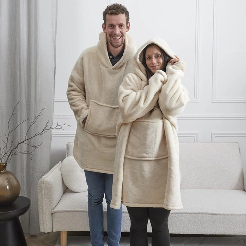 Bluzo koc z kapturem Intesi beżowy ciepły koc na kanapę do salonu 120x80 cm