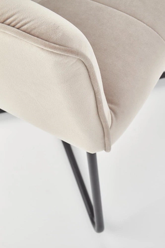 Krzesło tapicerowane welurowe Yorkshire beżowe z podłokietnikami na płozach do jadalni Intesi