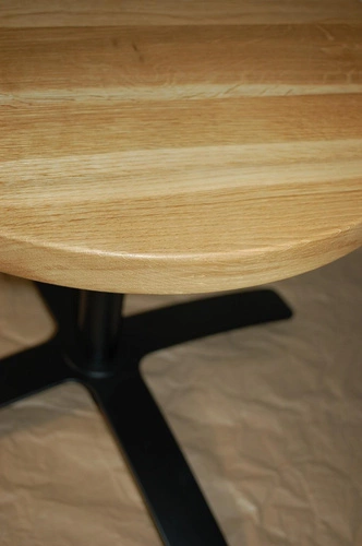 Stolik kawowy obrotowy Svalbard dąb